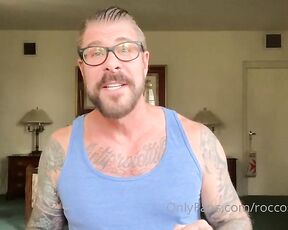 ROCCO STEELE aka roccosteelenyc - 04-22-2020 OnlyFans Video - ROCCO TALK Episode 2 THIS WEEK Viewer Fan Mail, Roccos Italian Kitchen, Whats in my iTunes