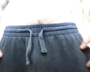 ROCCO STEELE aka roccosteelenyc - 01-03-2018 OnlyFans Video - Freeballin in my favorite sweatpants