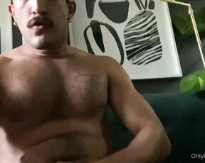 Sirgio Armas aka sirarmas - 04-06-2021 OnlyFans Video - Quieren leche