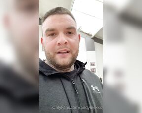 Andy Lee aka andyleexxx - 10-08-2020 OnlyFans Video - Full video of badboy Damien wanking off in the gym  Enjoy  Team Andy