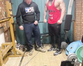 Andy Lee aka andyleexxx - 02-09-2021 OnlyFans Video - Best mates home gym wank together  wank together  best mates forever