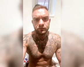 Andy Lee aka andyleexxx - 05-04-2021 OnlyFans Video - Stream started at 05042021 0708 pm Im live and horny