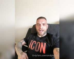 Andy Lee aka andyleexxx - 05-04-2021 OnlyFans Video - Im going to get naughty live at uk 8pm in 45mins