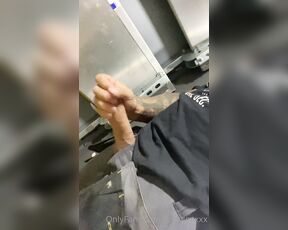 Andy Lee aka andyleexxx - 08-29-2021 OnlyFans Video - Horny cum load in the work van today_gxk4