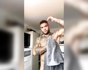 Andy Lee aka andyleexxx - 10-27-2021 OnlyFans Video - Live chat this morning