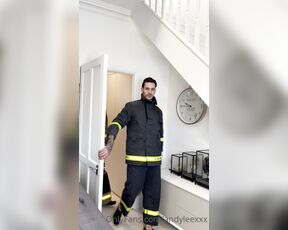 Andy Lee aka andyleexxx - 01-06-2022 OnlyFans Video - Sword fighting firemen  andyleexxx papikocic