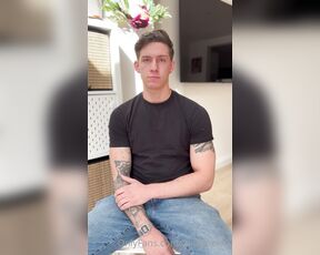 Andy Lee aka andyleexxx - 04-11-2022 OnlyFans Video - Welcome new bad lad Louis to Team Andy  whoislouis00 andyleexxx