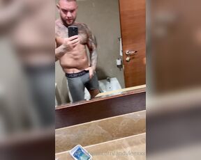 Andy Lee aka andyleexxx - 04-21-2022 OnlyFans Video - Bend over and take it all