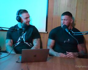 Andy Lee aka andyleexxx - 01-07-2023 OnlyFans Video - Trailer for My first podcast episode of in the hot seat with Andy Lee