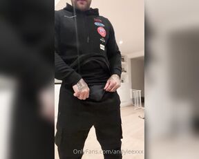 Andy Lee aka andyleexxx - 01-31-2023 OnlyFans Video - Have some big Irish bulge