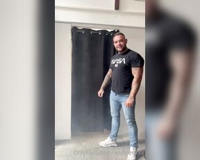 Andy Lee aka andyleexxx - 04-15-2023 OnlyFans Video - Big Vinnie is back