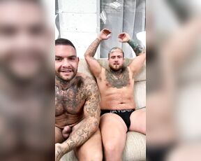 Andy Lee aka andyleexxx - 08-06-2023 OnlyFans Video - Stream started at 08062023 1210 pm Join myself my old friend inkedwithkinks lets get filthy