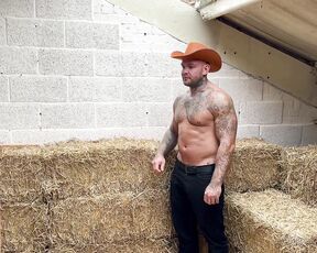 Andy Lee aka andyleexxx - 11-04-2023 OnlyFans Video - Brokeback Mountain Howday Partner Remember, what happens in the barn stays in the barn Brand new