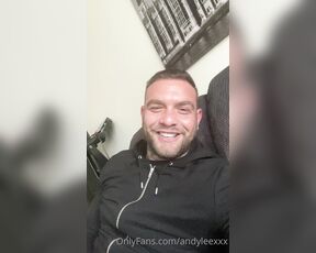 Andy Lee aka andyleexxx - 07-03-2020 OnlyFans Video - Whos going to join me and wank off with me in 2hrs time Thats 9pm uk