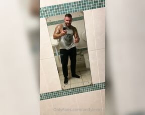 Andy Lee aka andyleexxx - 07-26-2020 OnlyFans Video - Hard gym session this morning Sweating my balls off