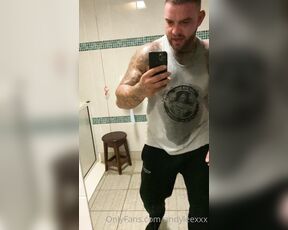 Andy Lee aka andyleexxx - 07-26-2020 OnlyFans Video - Hard gym session this morning Sweating my balls off