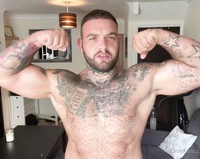 Andy Lee aka andyleexxx - 07-30-2020 OnlyFans Video - Happy Thursday you naughty fuckers