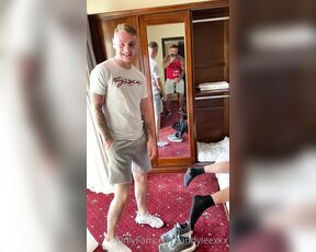 Andy Lee aka andyleexxx - 08-22-2020 OnlyFans Video - Day one of lads holiday and the fun begins