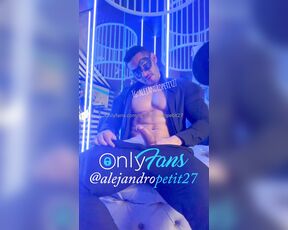 Alejandro Petit aka alejandropetitoficial - 08-06-2024 OnlyFans Video - Hola