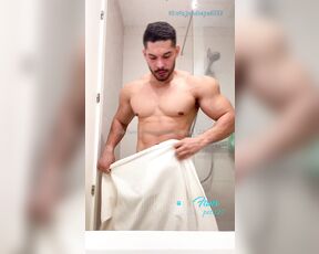 Alejandro Petit aka alejandropetitoficial - 08-08-2024 OnlyFans Video - Estuvo Rica esa ducha