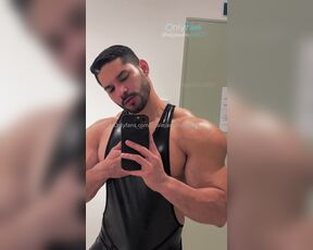 Alejandro Petit aka alejandropetitoficial - 08-24-2024 OnlyFans Video - Que rico me queda esto