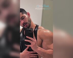 Alejandro Petit aka alejandropetitoficial - 08-24-2024 OnlyFans Video - Que rico me queda esto