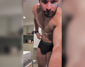 Alejandro Petit aka alejandropetitoficial - 11-08-2024 OnlyFans Video - Subiendo la temperatura