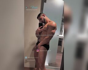 Alejandro Petit aka alejandropetitoficial - 01-06-2025 OnlyFans Video - Venga le bailo