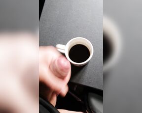 Dorset gay guy aka bournemouthgayguy - 09-16-2021 OnlyFans Video - Would you like cream with your coffee