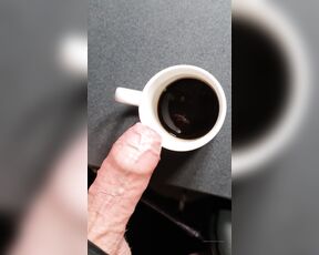 Dorset gay guy aka bournemouthgayguy - 09-16-2021 OnlyFans Video - Would you like cream with your coffee