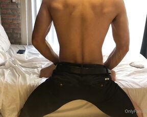 Leon & Mike aka leonmike17 - 05-26-2021 OnlyFans Video - Leon came from work and he found me lying on our bed, he was so horny