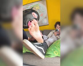 Matteo aka fillme_wfeet - 01-16-2025 OnlyFans Video - old videos of the first time I worshiped CurlyGod as you can see, his feet stank