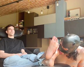 Matteo aka fillme_wfeet - 06-02-2023 OnlyFans Video - xltwinkvers is gorgeous from head to toe