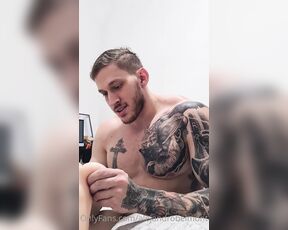 Alejandro Belmont aka alejandrobelmont - 07-01-2021 OnlyFans Video - New toy