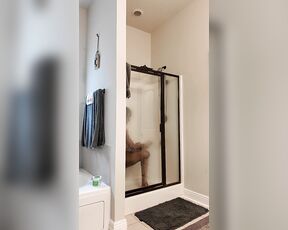 Dexter Collins aka dextercollins33 - 01-17-2025 OnlyFans Video - Stream started at 01172025 0838 pm Shower before work