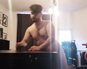 Raf & Kal aka kalwell - 07-21-2021 OnlyFans Video - Daddy loves to take me in the kitchen