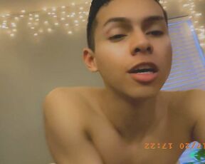 Basicflxp aka basicflxp - 01-20-2020 OnlyFans Video - Yall make me so horny