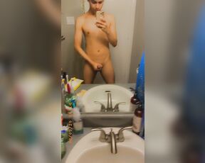 Basicflxp aka basicflxp - 04-13-2020 OnlyFans Video - Thinking  of you  gets  me hard  af