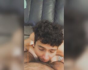 Basicflxp aka basicflxp - 10-27-2019 OnlyFans Video - My boyfriend  face fucks  the hell  out of me  Hear me gag