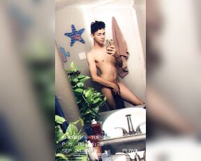 Basicflxp aka basicflxp - 09-26-2019 OnlyFans Video - Daddy said if I behave good and obey he will give me a treat