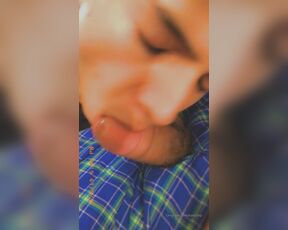 Basicflxp aka basicflxp - 11-05-2019 OnlyFans Video - Licking  amp Sucking my Boyfriends Dick