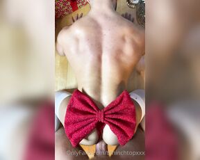 TenInchTopxxx aka teninchtopxxx - 12-24-2020 OnlyFans Video - Daddys saved the best present til last to rip open underneath the tree