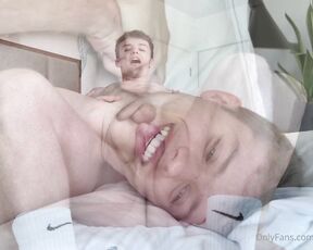 TenInchTopxxx aka teninchtopxxx - 08-11-2023 OnlyFans Video - Wipe away the tears Daddy put Australian twink philliprincess against The Wall of Worship to use