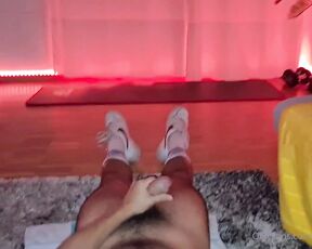 Footpigcrusher aka footpigcrusher OnlyFans Video 3548