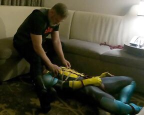 Kristofer Weston aka kristoferweston - 05-06-2022 OnlyFans Video - When musclepuptyr puts on his Spandex and wants to get tied up by Daddy at Claw