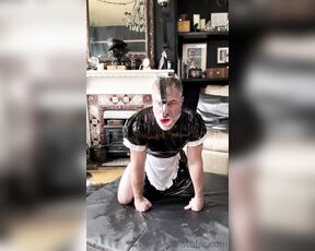 Kristofer Weston aka kristoferweston - 08-09-2023 OnlyFans Video - Humiliation Kink in overdrive I was put in the most humiliating outfit dadthedoberman could think of,