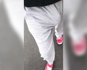 Jean Black aka jeanblackxxx - 01-06-2025 OnlyFans Video - Bulging around