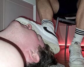 Footpigcrusher aka footpigcrusher OnlyFans Video 4752