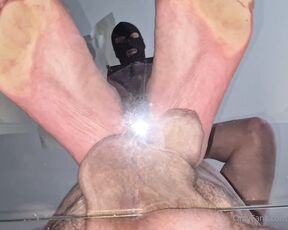 Footpigcrusher aka footpigcrusher OnlyFans - I step on his balls on the glass plate until he cums Love how