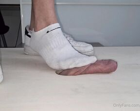 Footpigcrusher aka footpigcrusher OnlyFans Video 3930